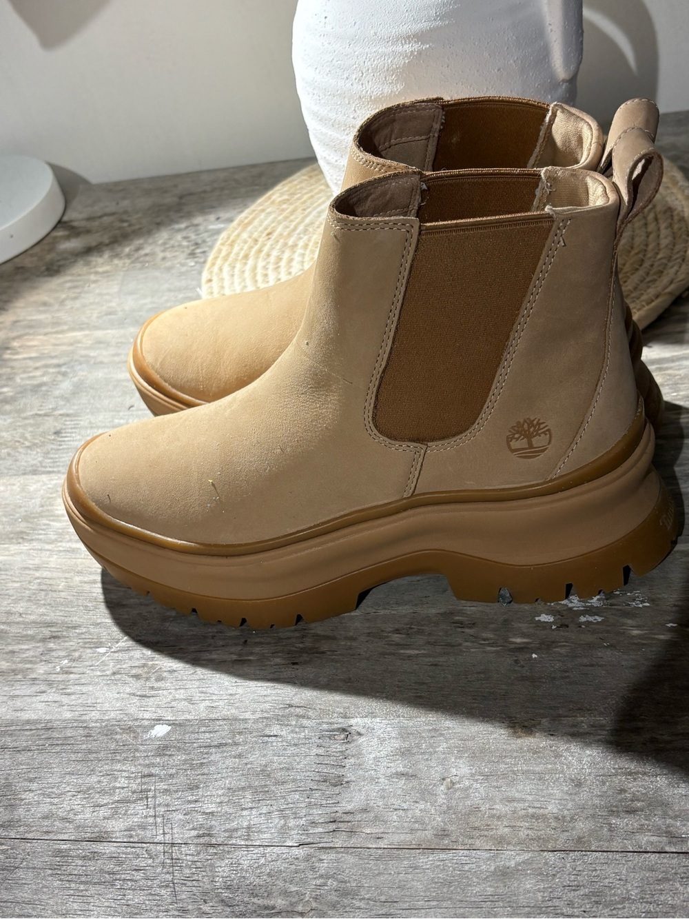 Timberland Roxie Lane platform Chelsea boots - Picture 3 of 8